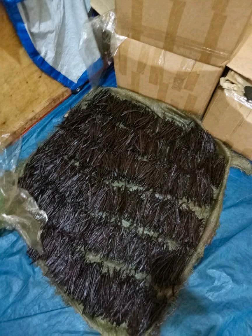 Premium Ugandan Vanilla Beans – Grade A Gourmet Pods