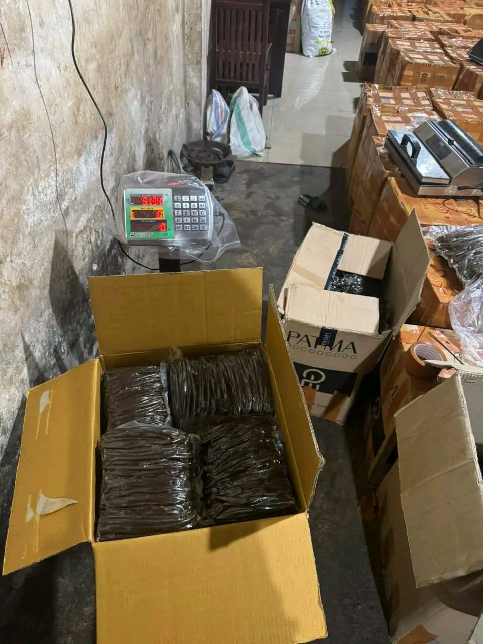 Premium Ugandan Vanilla Beans – Grade A Gourmet Pods