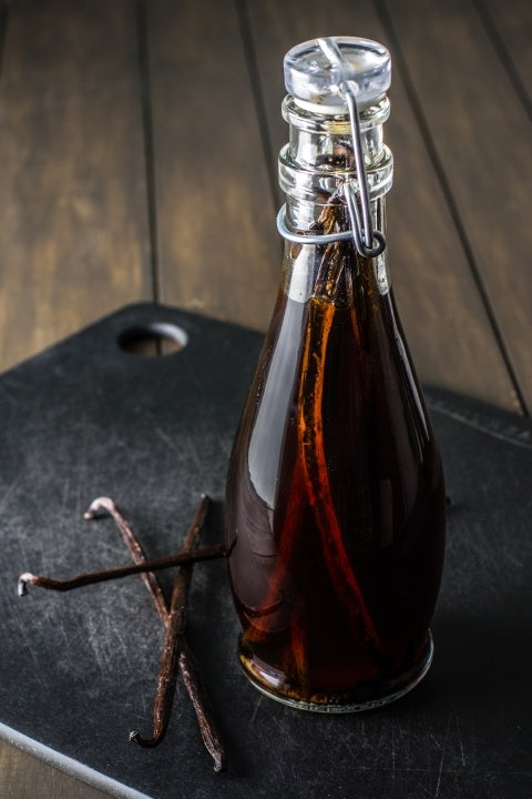 Pure Ugandan Vanilla Extract – Alcohol/Non Alcoholic-Based Gourmet Essence