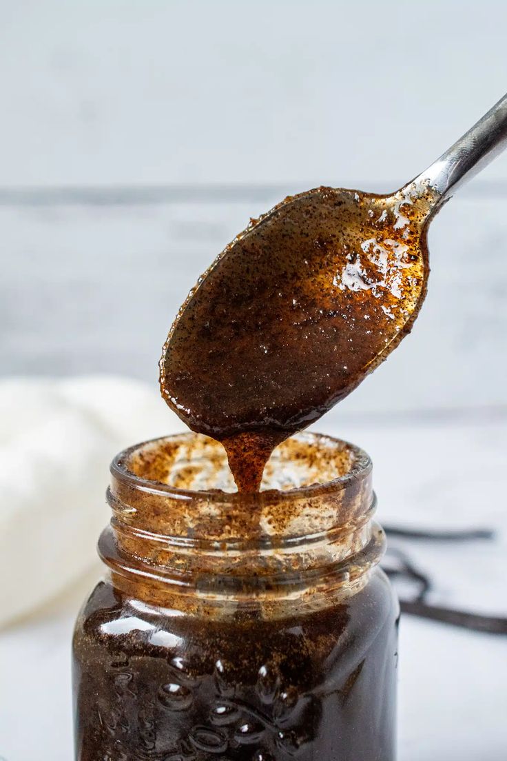 Premium Ugandan Vanilla Bean Paste – Pure, Aromatic & Gourmet Quality